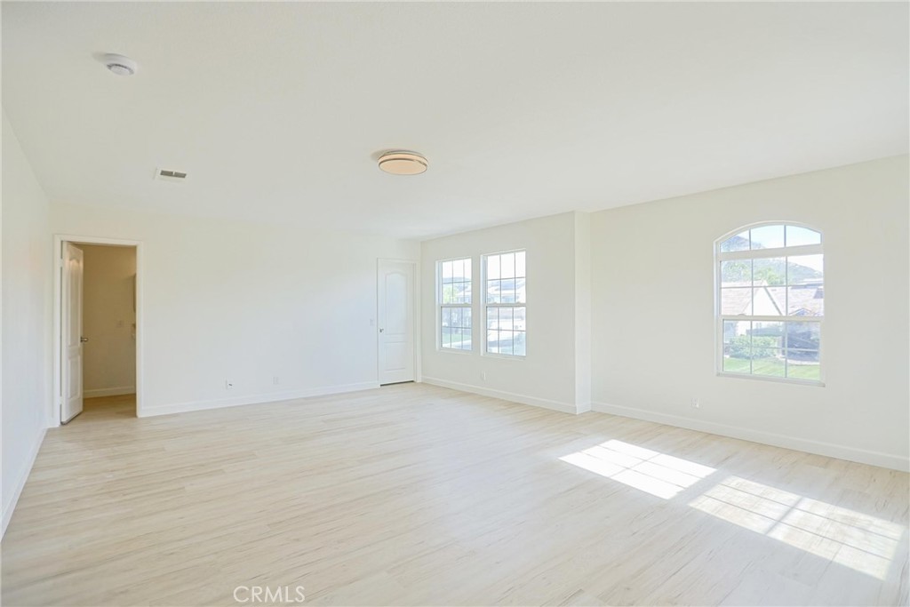 MLS #PW26004314 image #28