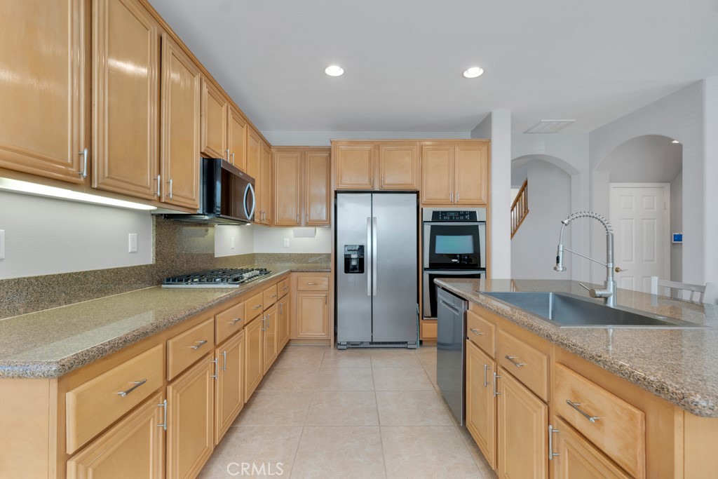 MLS #PW26004934 image #2