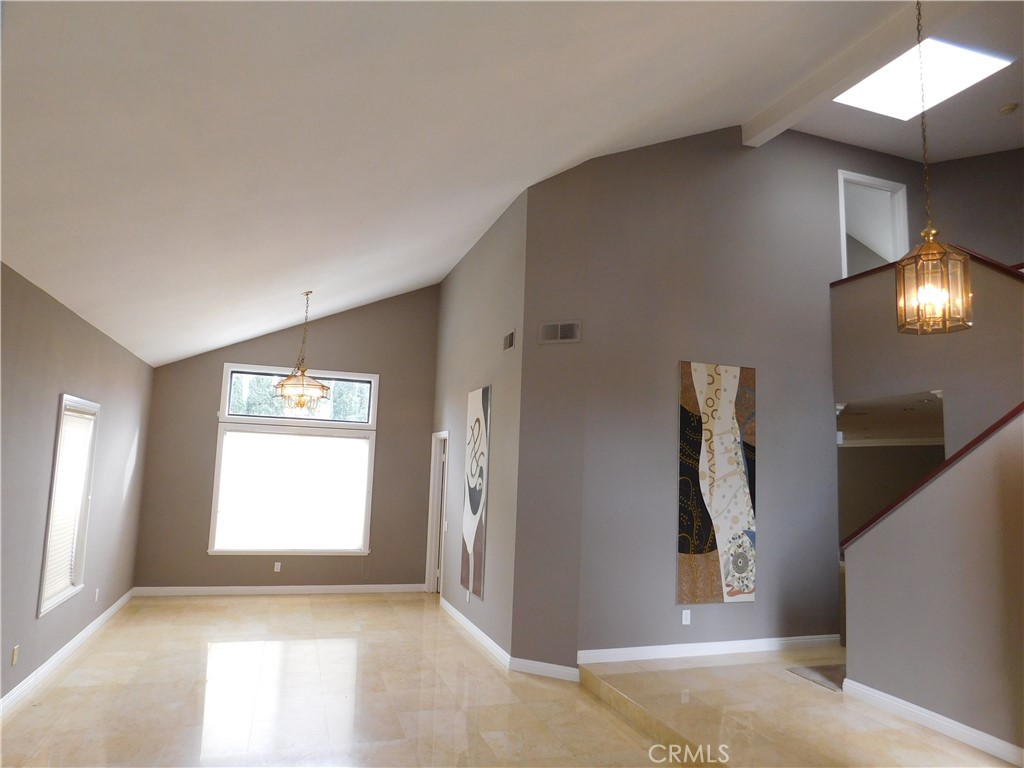 MLS #PW26005039 image #3