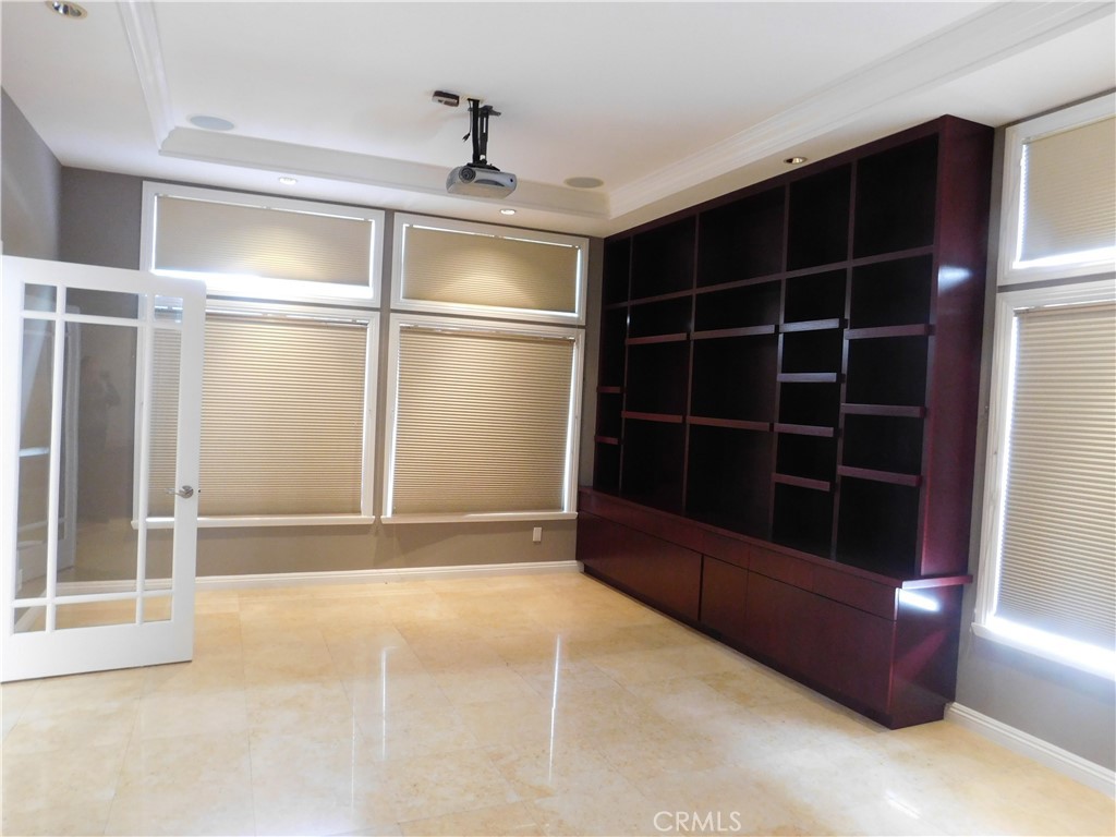 MLS #PW26005039 image #9