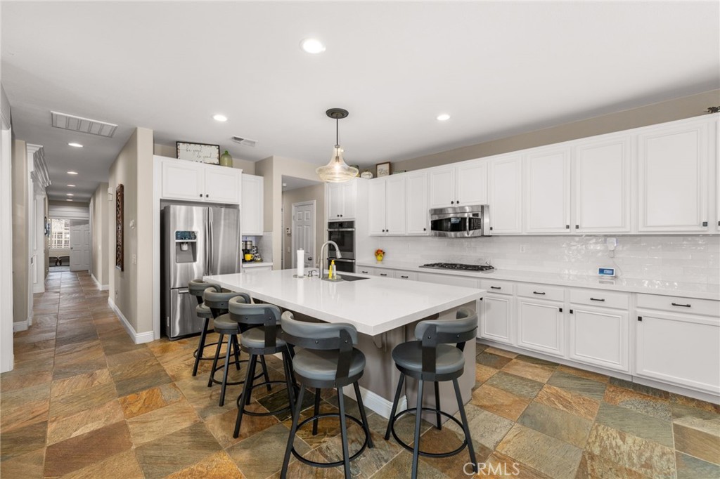 MLS #PW26010350 image #11