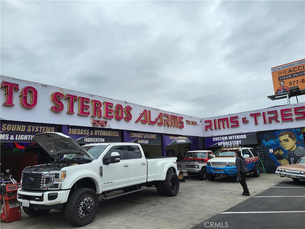 MLS #PW26028098 img 1