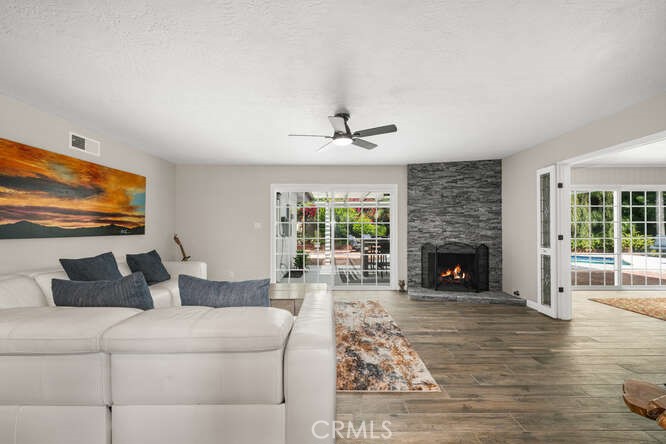 MLS #RS25216006 image #2