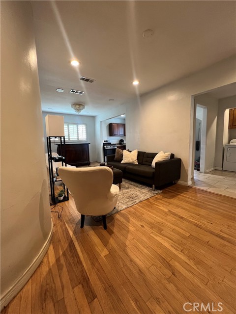 MLS #RS25238400 image #3