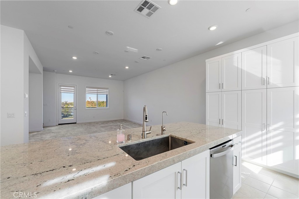 MLS #RS25261601 image #15