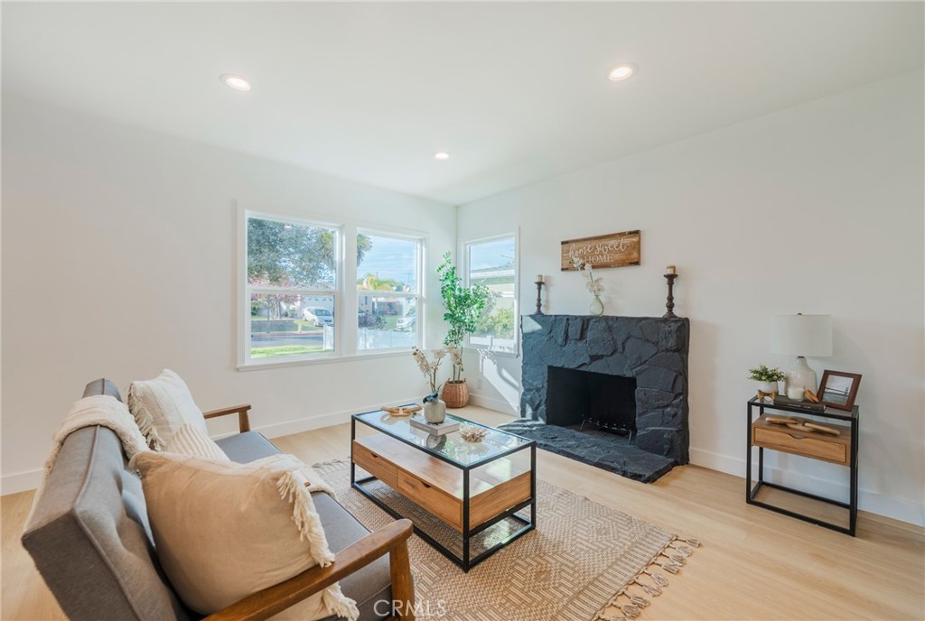 MLS #RS25270360 image #2