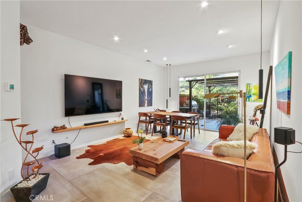 MLS #RS25272845 image #2