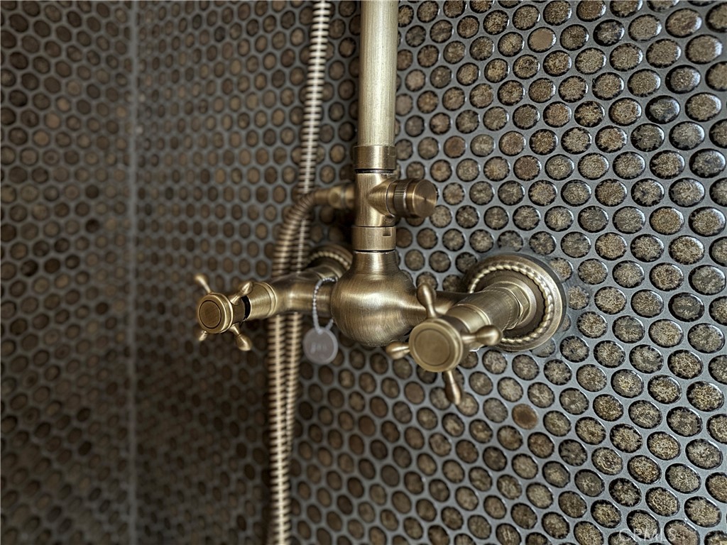 MLS #RW24232405 image #22