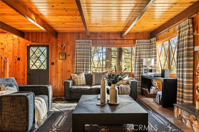 MLS #RW25005709 image #1