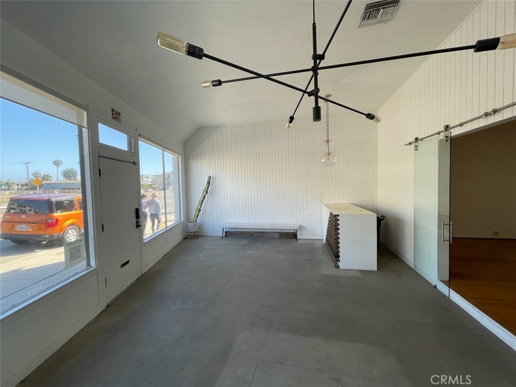 MLS #SB23126538 image #4