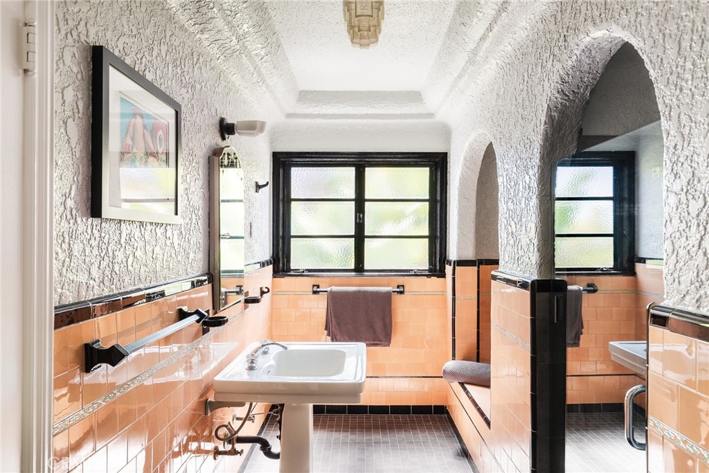 MLS #SB25056661 image #35