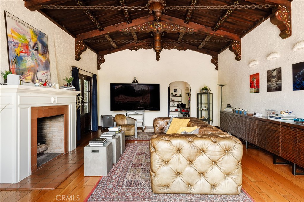 MLS #SB25056661 image #6