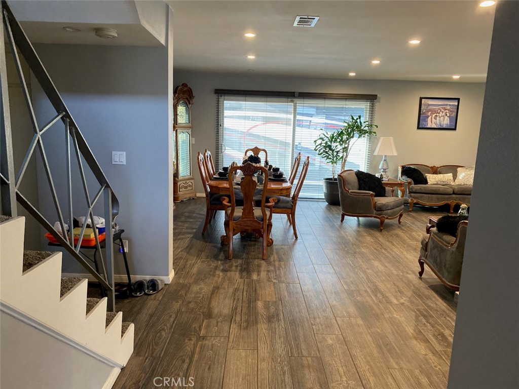 MLS #SB25058714 image #8