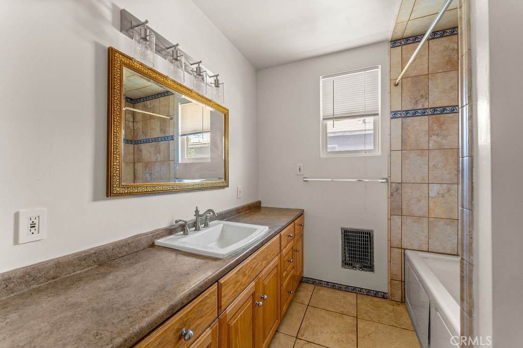 MLS #SB25076709 image #24