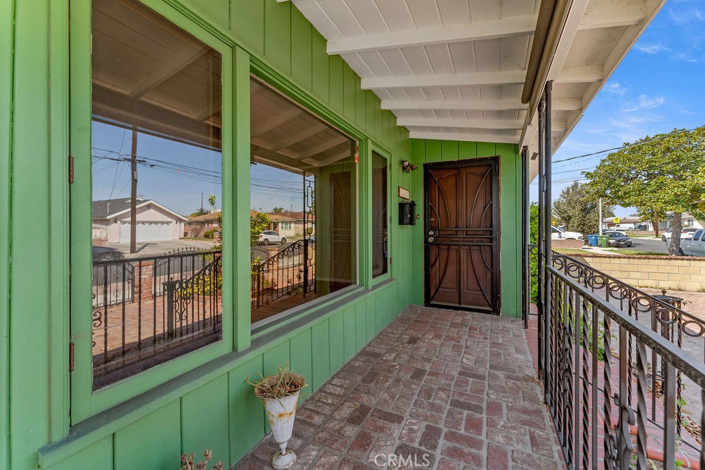 MLS #SB25076709 image #4