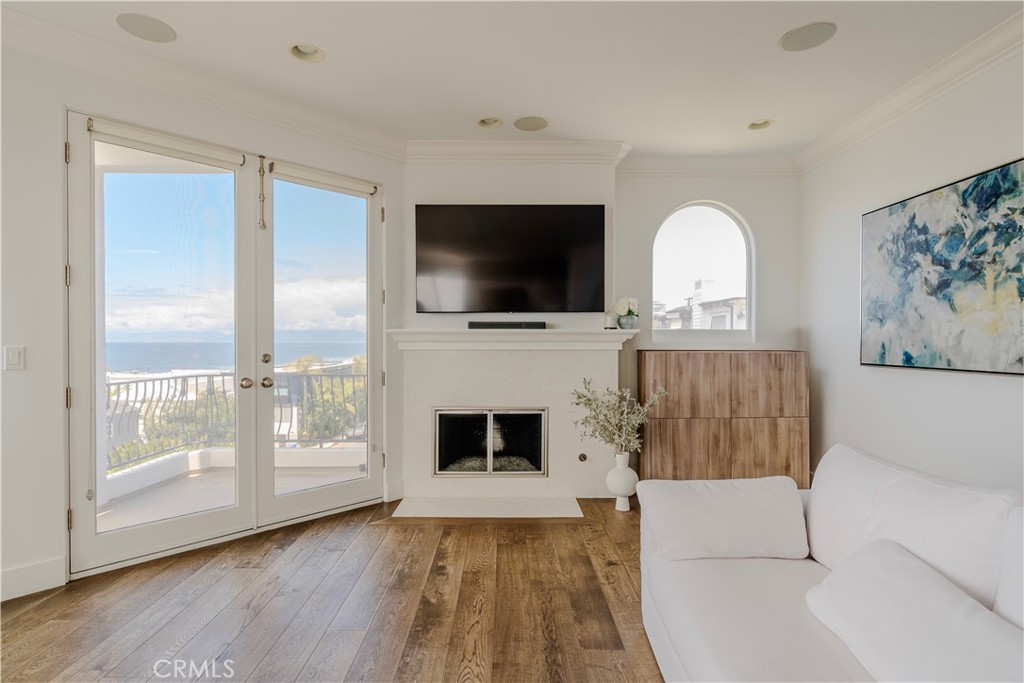 MLS #SB25078016 image #11