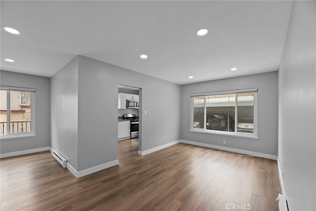 MLS #SB25083382 image #4