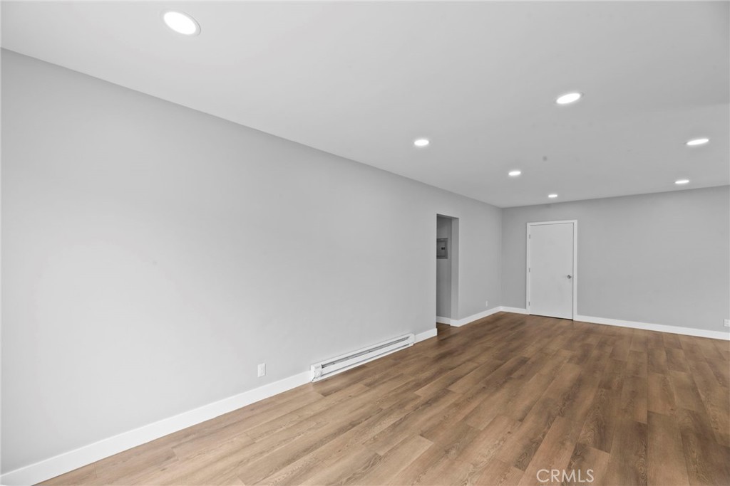 MLS #SB25083382 image #5