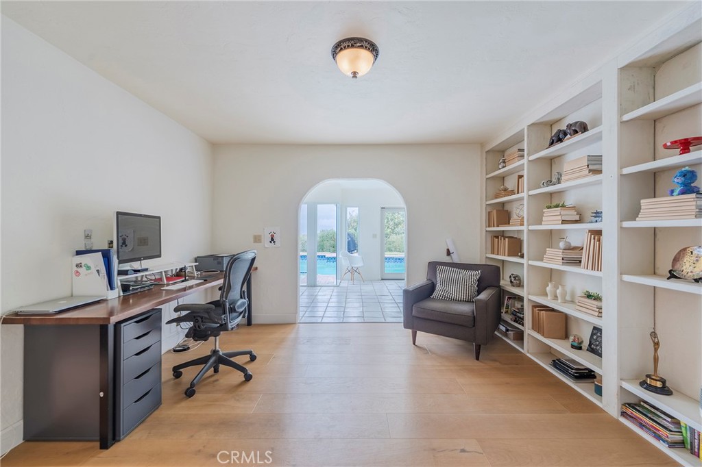 MLS #SB25087859 image #10