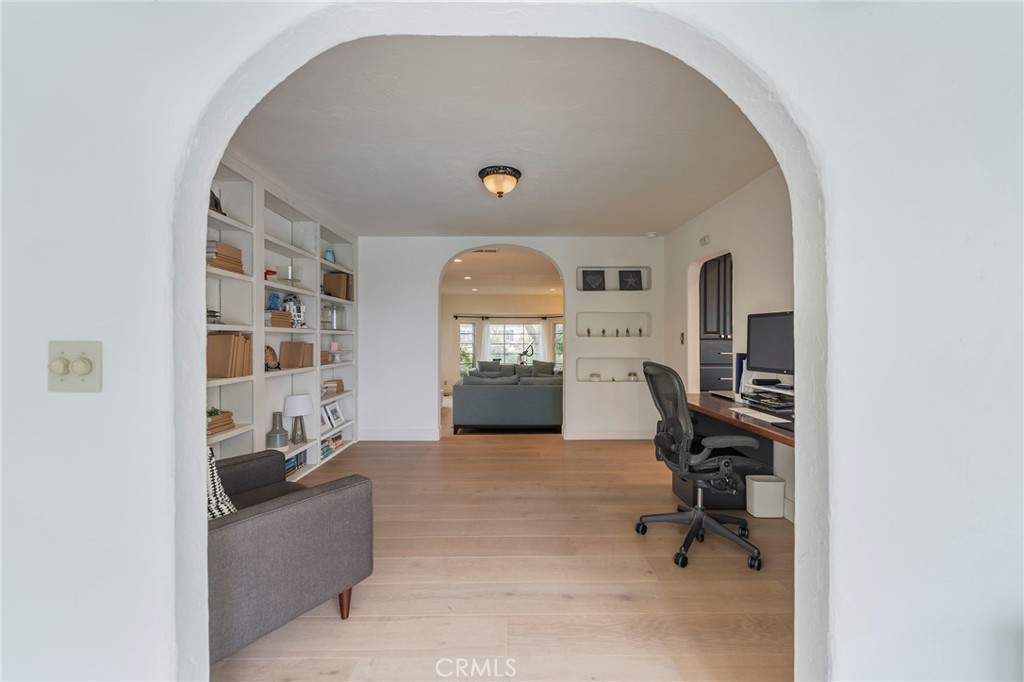 MLS #SB25087859 image #11