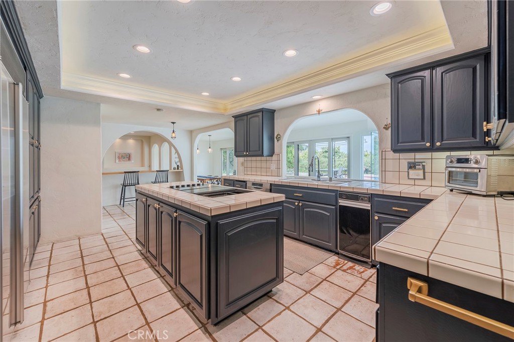 MLS #SB25087859 image #9