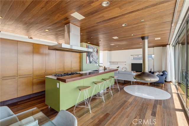 MLS #SB25090787 image #3