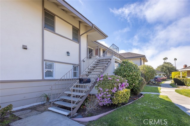 MLS #SB25097914 image #2