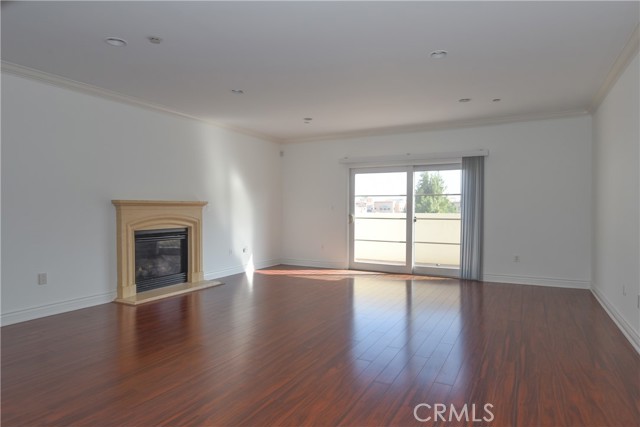 MLS #SB25098743 image #6