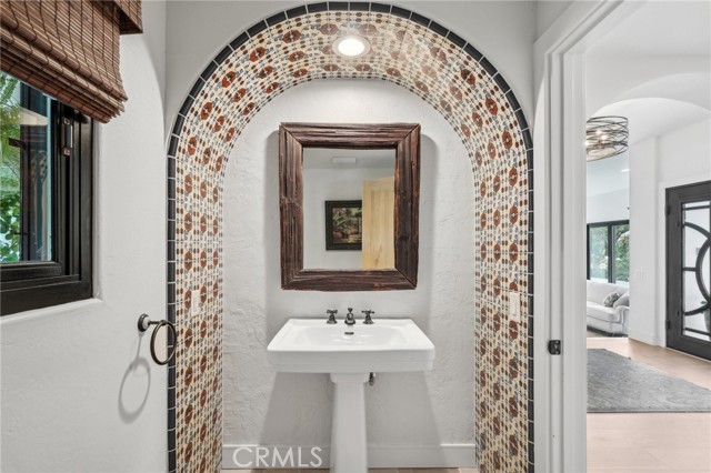 MLS #SB25102783 image #10