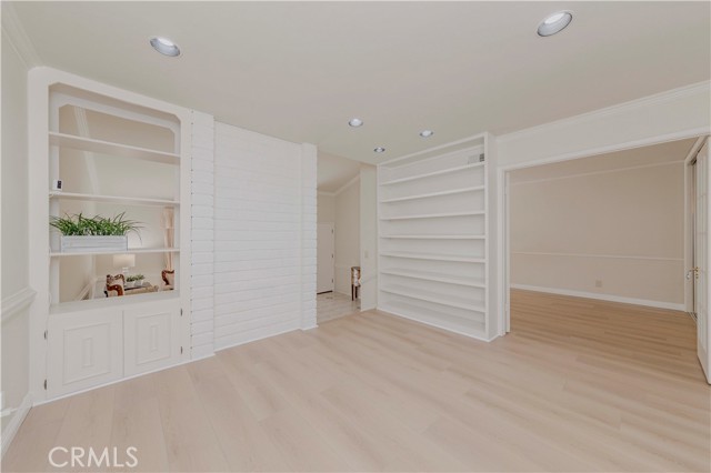 MLS #SB25105382 image #14