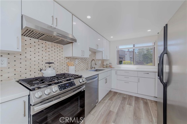 MLS #SB25105382 image #2