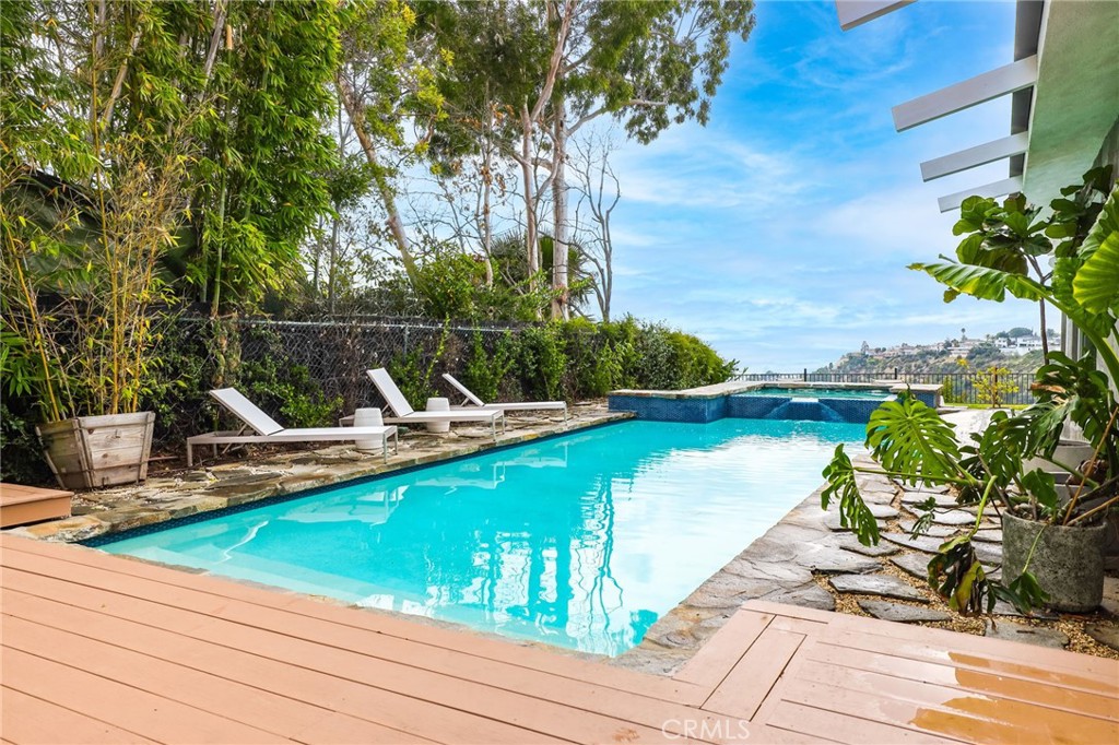 MLS #SB25105659 image #16