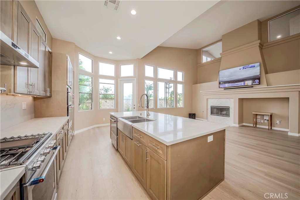 MLS #SB25113559 image #15