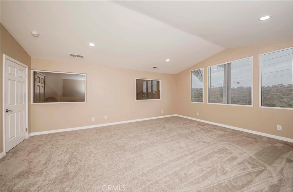 MLS #SB25113559 image #29