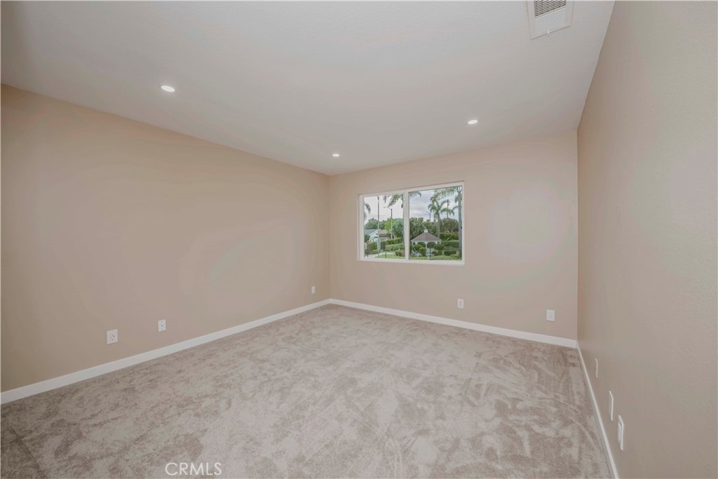 MLS #SB25113559 image #34