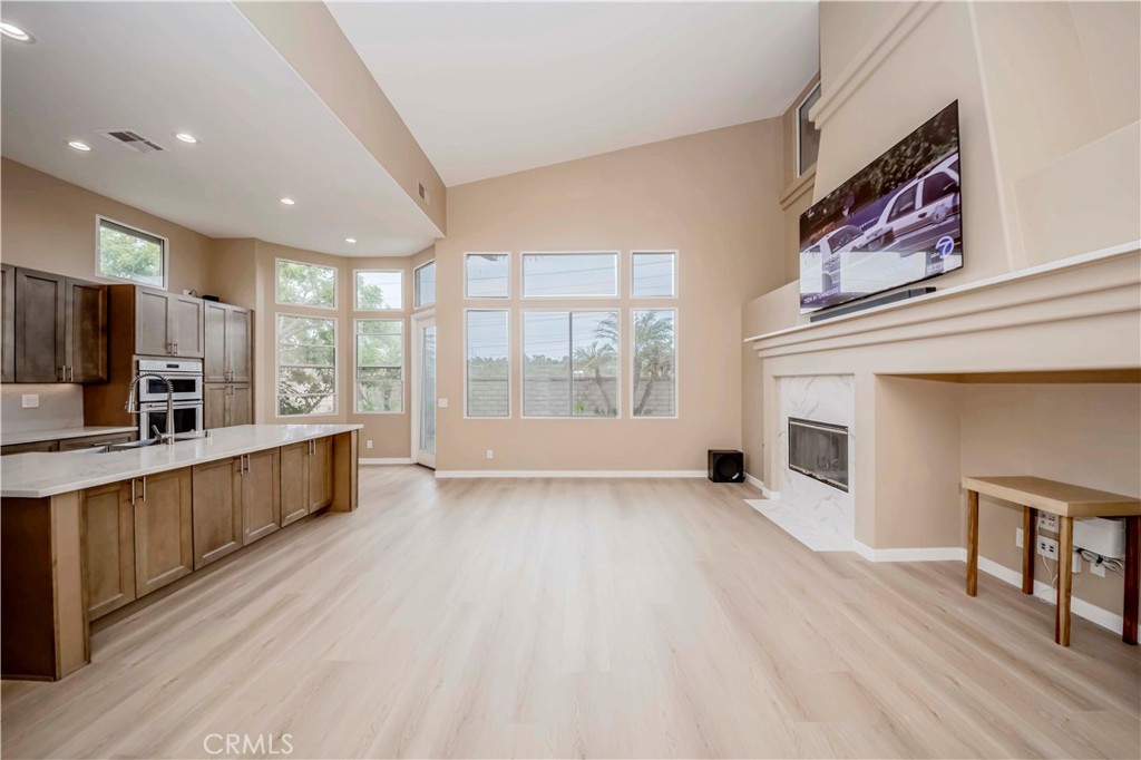 MLS #SB25113645 image #11