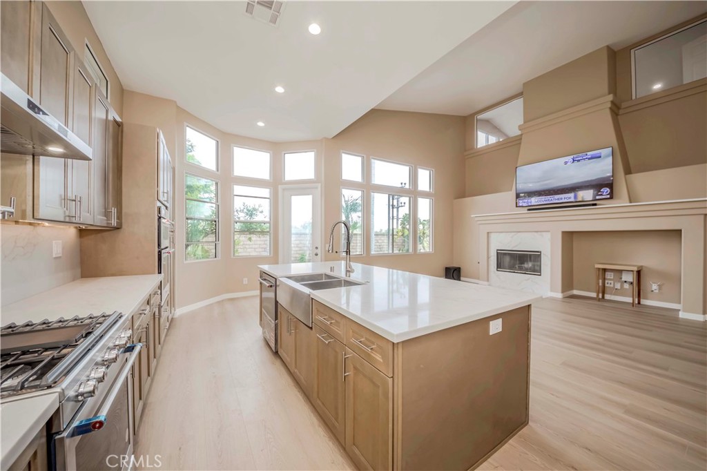 MLS #SB25113645 image #15