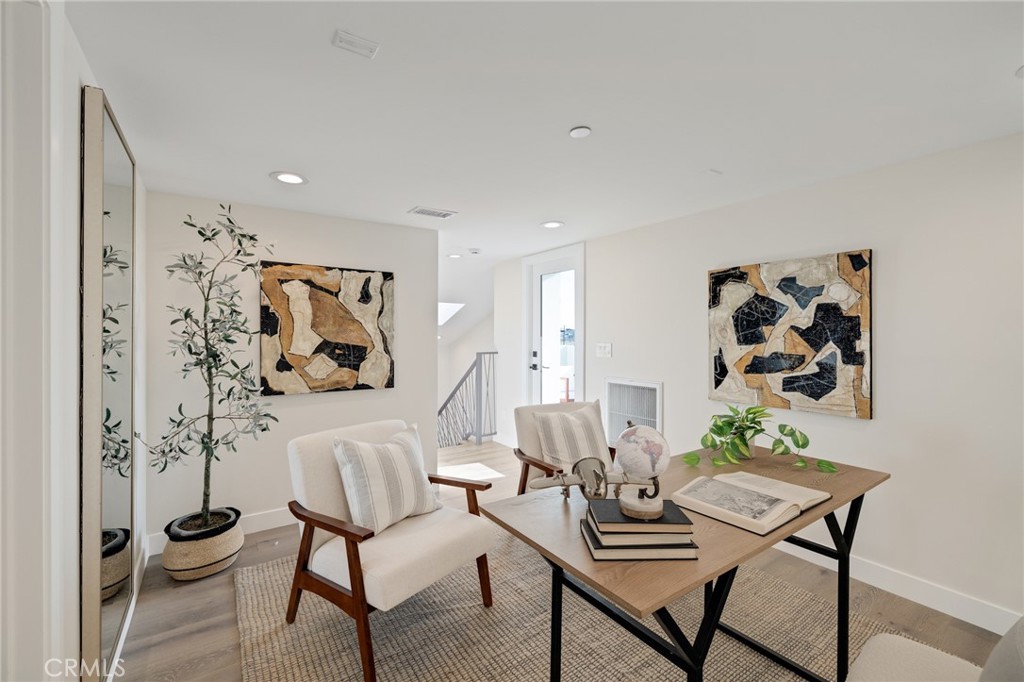 MLS #SB25115547 image #22