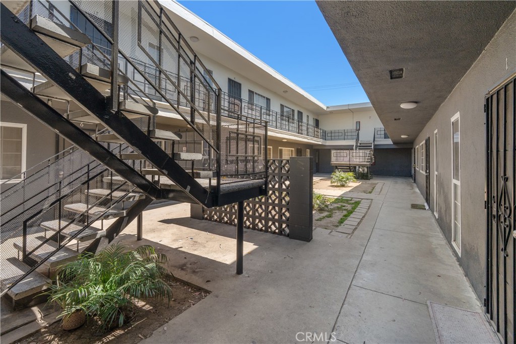 MLS #SB25119351 image #3