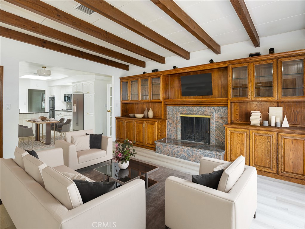 MLS #SB25121379 image #5