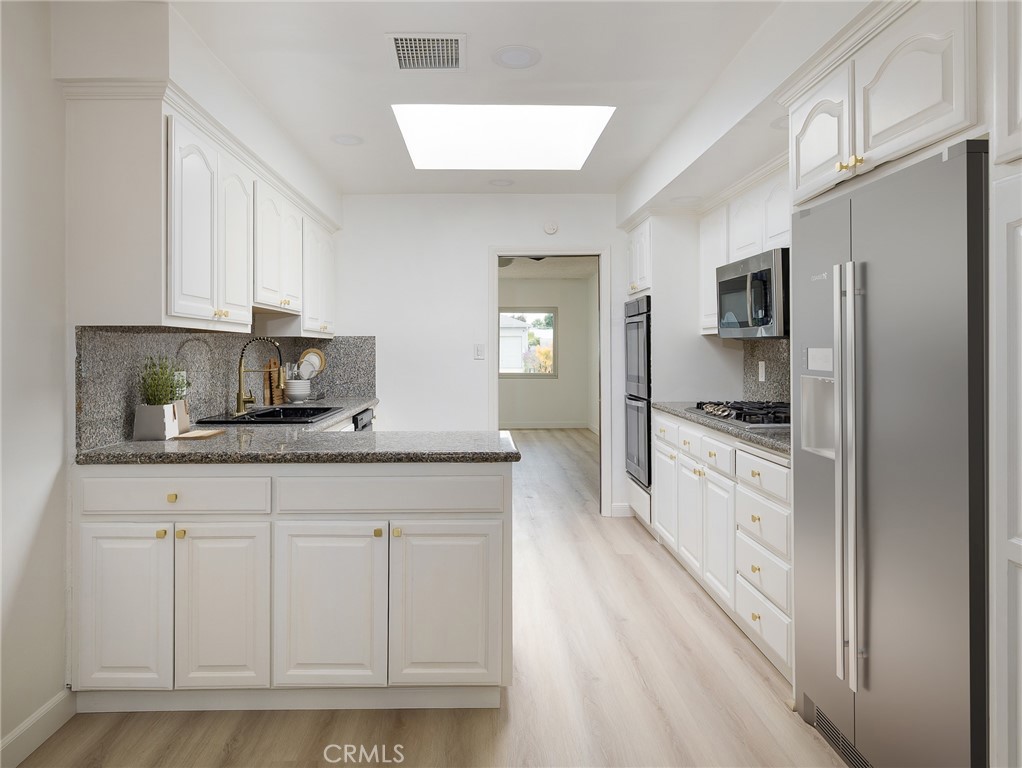 MLS #SB25121379 image #6