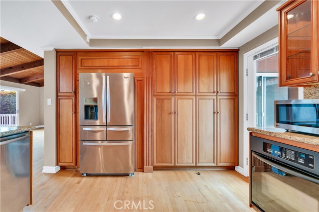 MLS #SB25122270 image #8