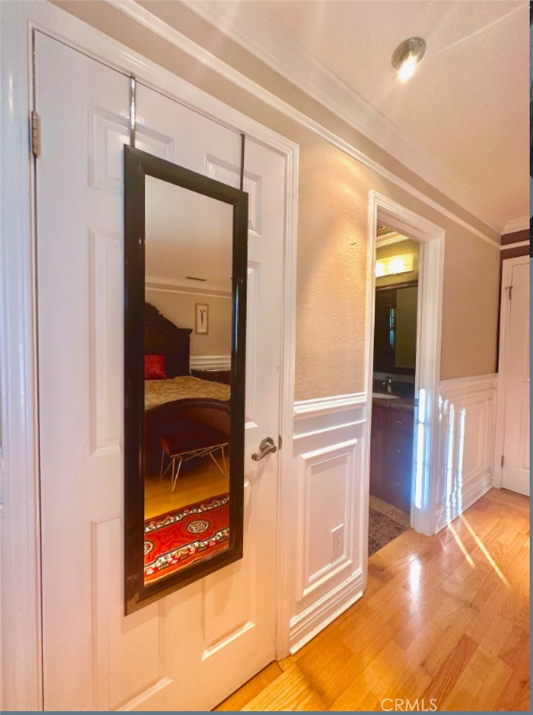 MLS #SB25123540 image #9