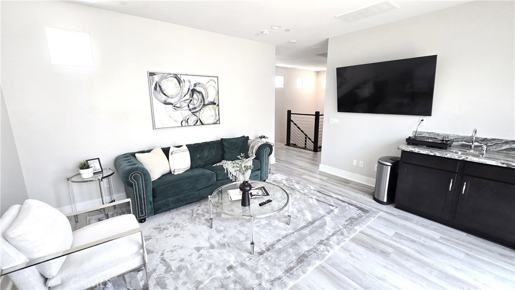 MLS #SB25132267 image #19