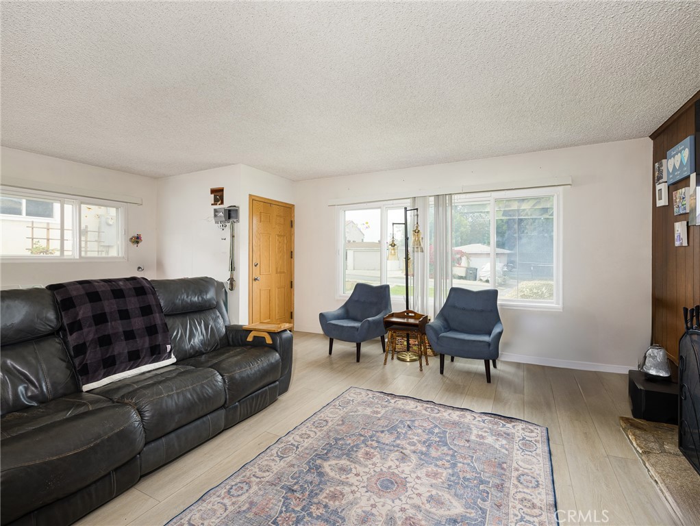 MLS #SB25133276 image #3