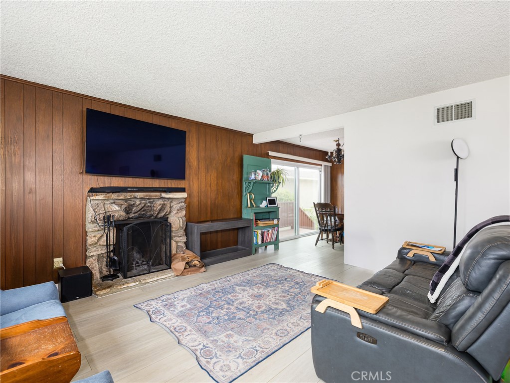 MLS #SB25133276 image #4