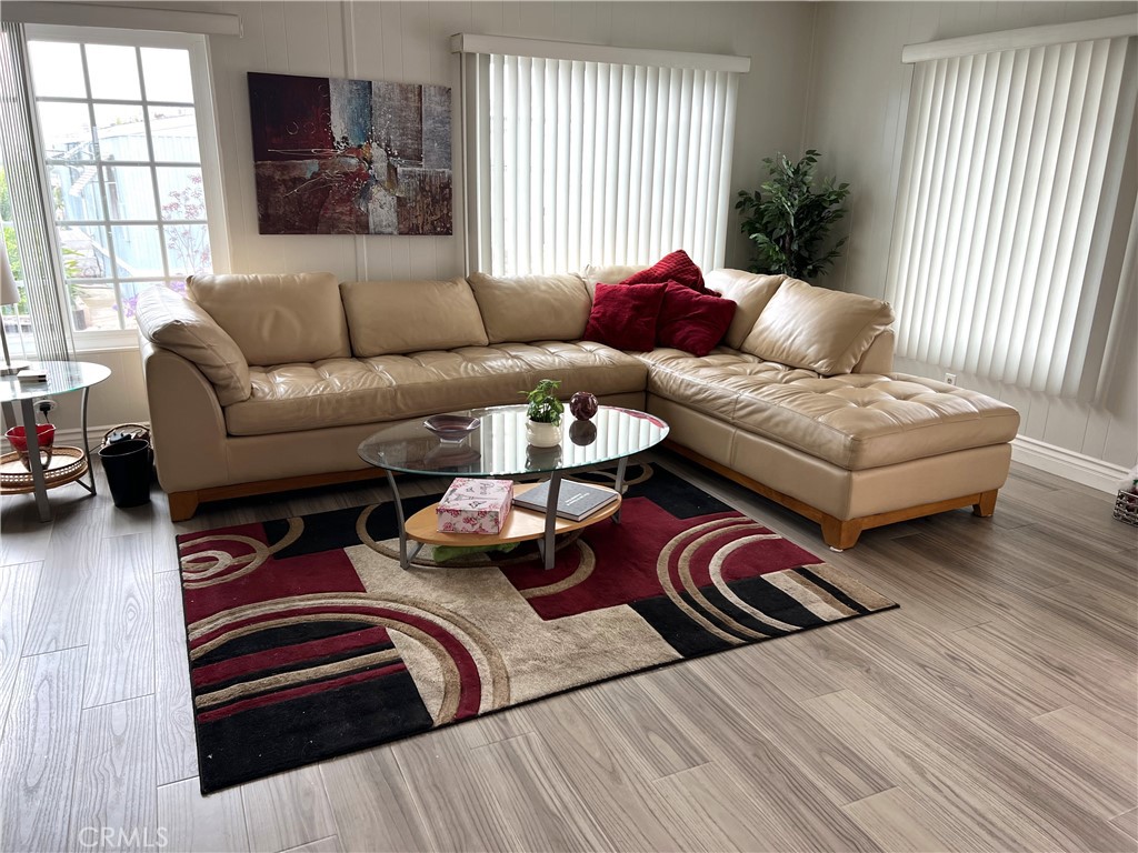 MLS #SB25134127 image #2