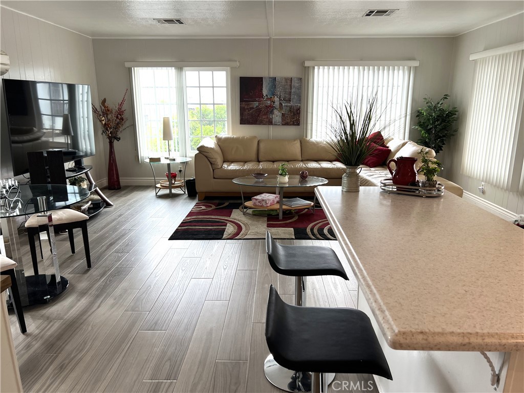 MLS #SB25134127 image #8