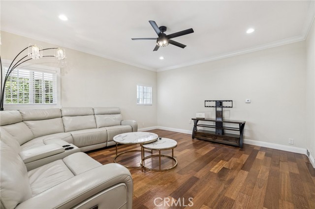 MLS #SB25134861 image #6