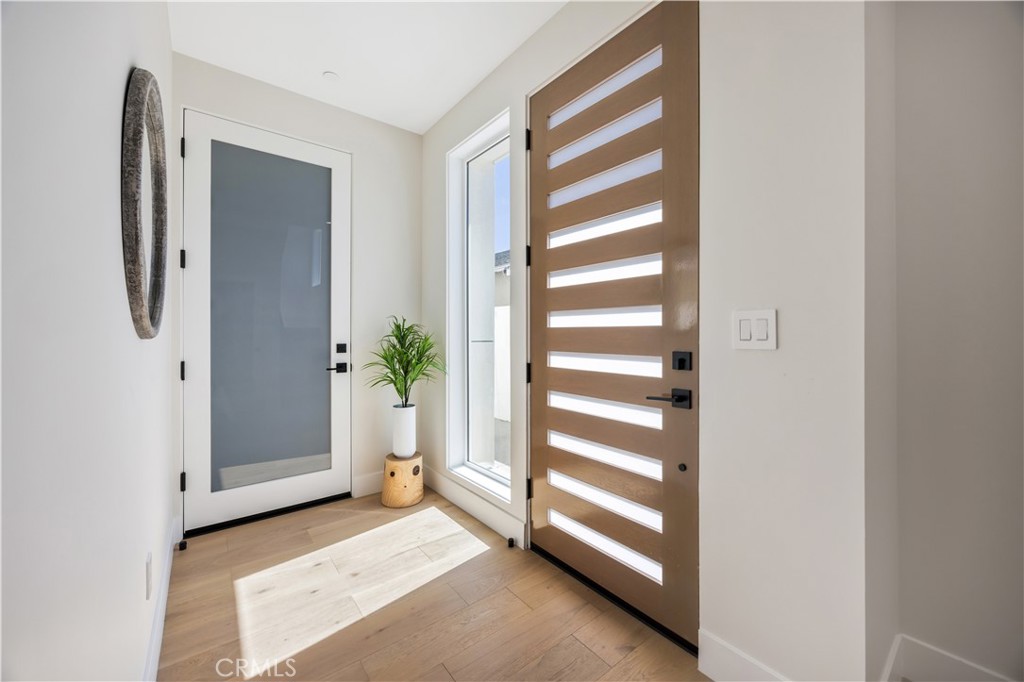 MLS #SB25138308 image #12